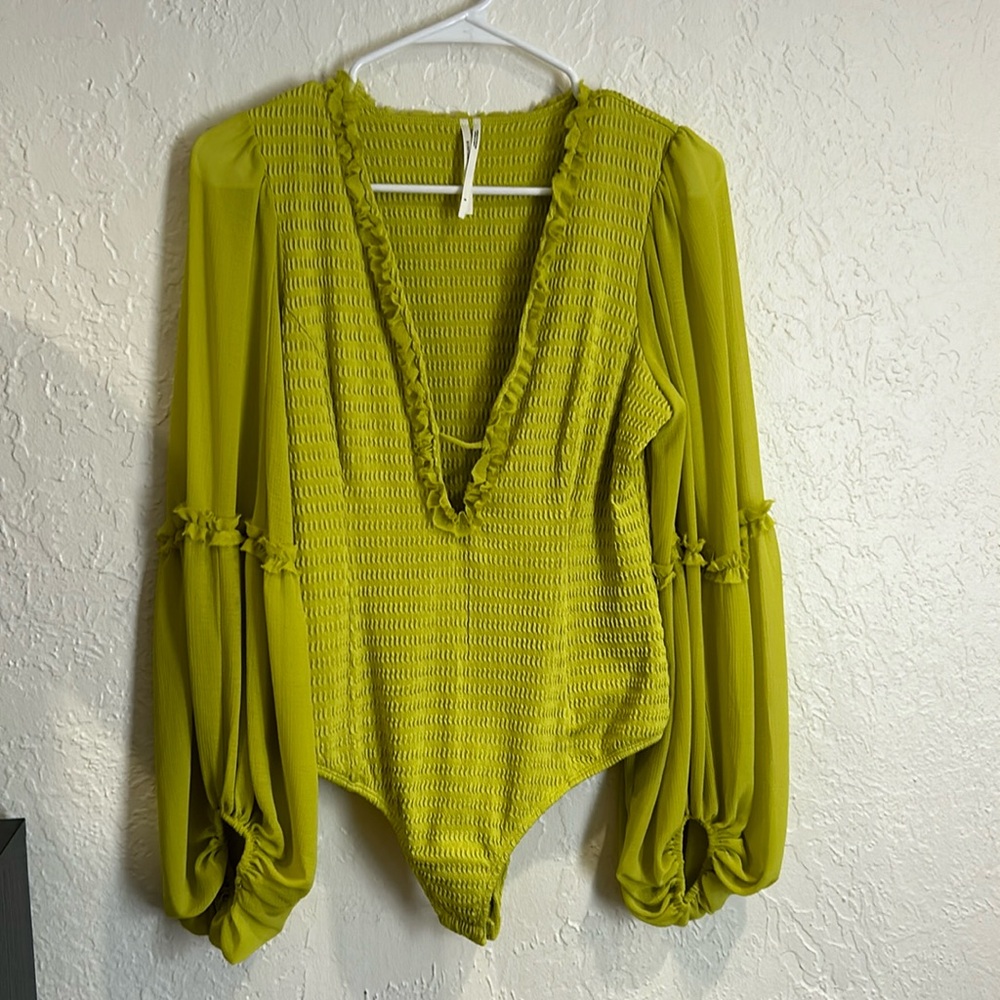 NWOT Anthropologie bodysuit
